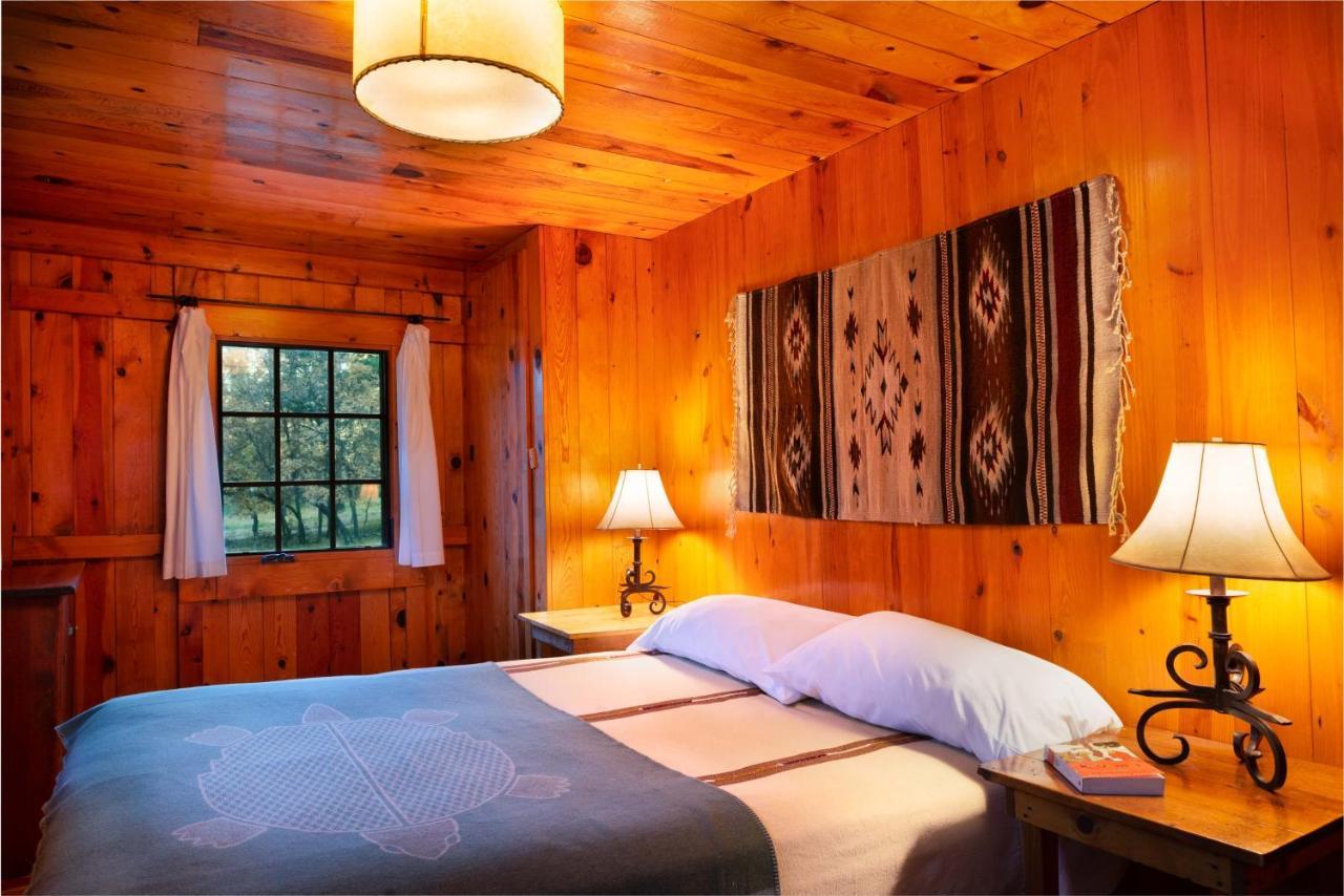 Corkins Lodge Chama Luaran gambar