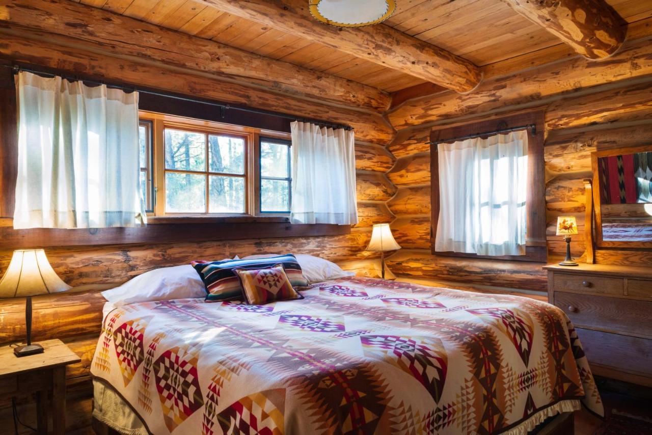 Corkins Lodge Chama Luaran gambar